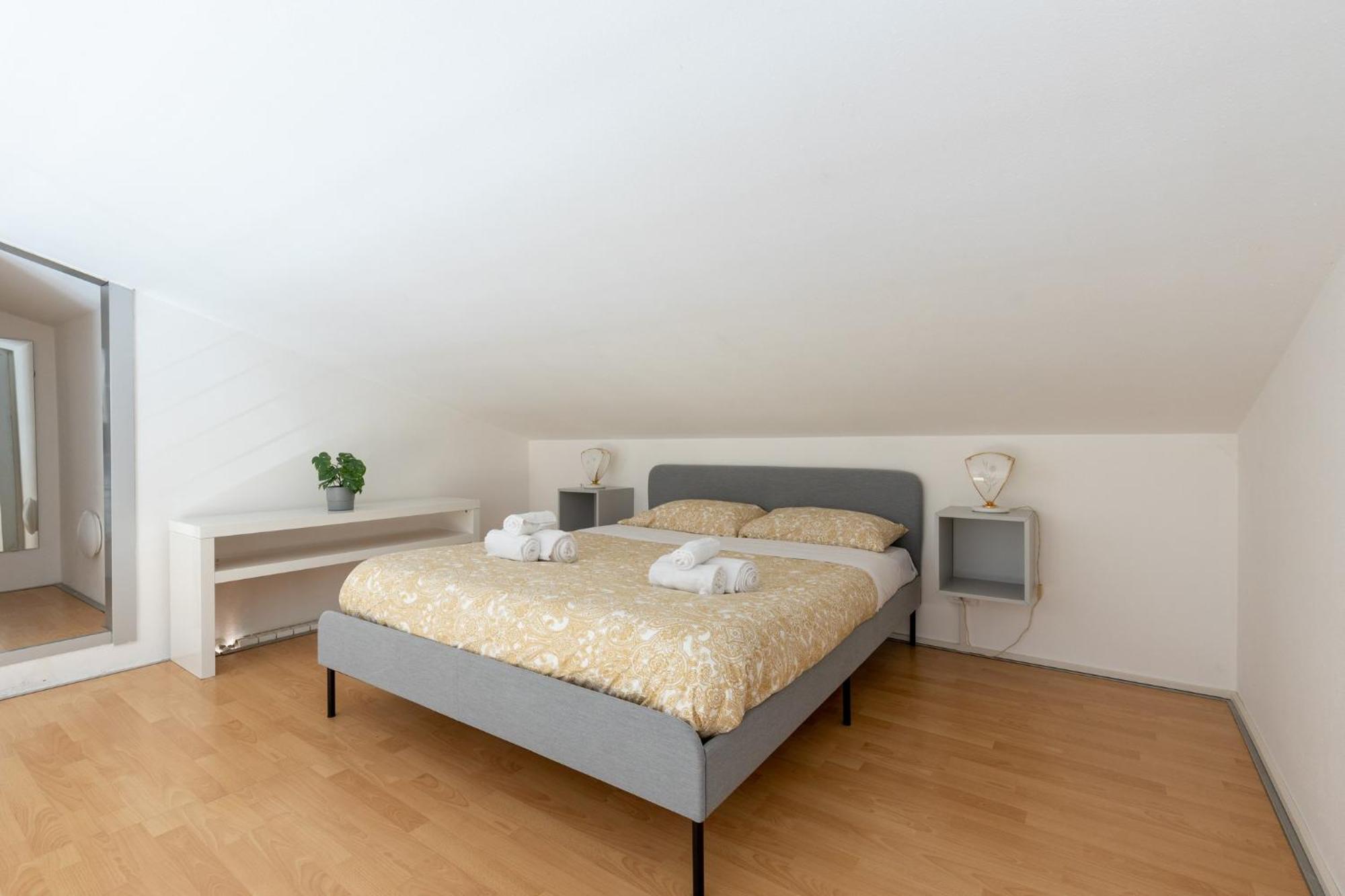 Four Shades Of Pisa Apartments Екстер'єр фото
