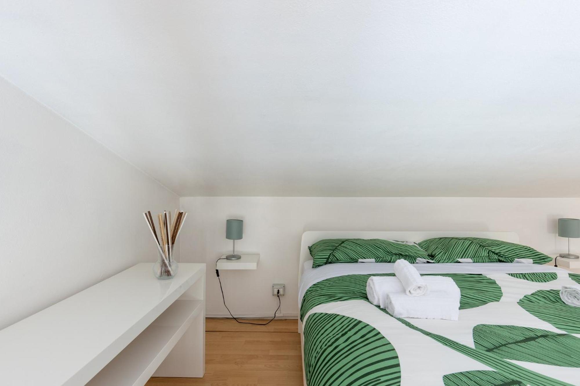 Four Shades Of Pisa Apartments Екстер'єр фото