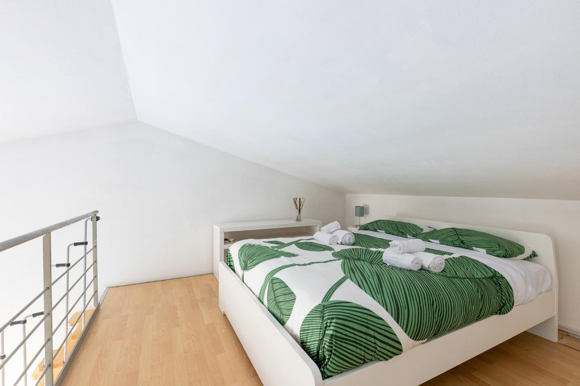 Four Shades Of Pisa Apartments Екстер'єр фото